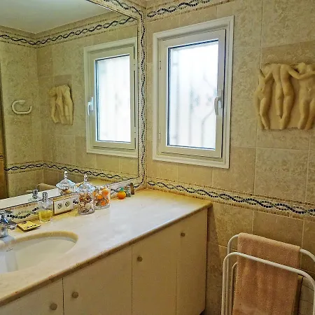 Villa Holiday Home Residence Plein Soleil Cogolin