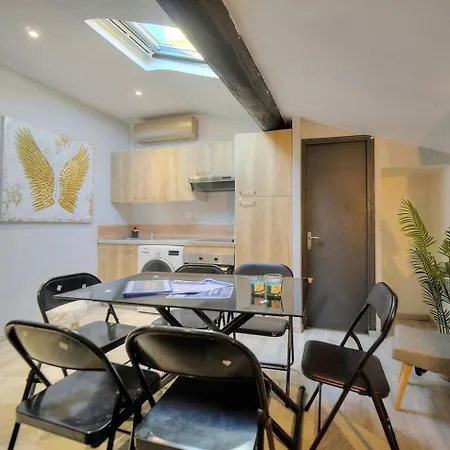 Apartment Le 8 - *